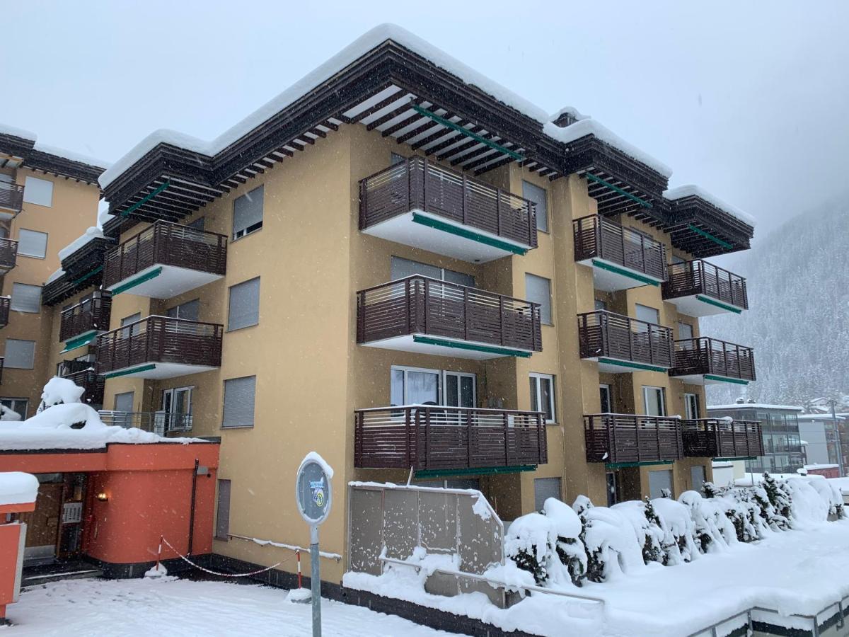 Quellenhof C01 Apartment Davos Bagian luar foto