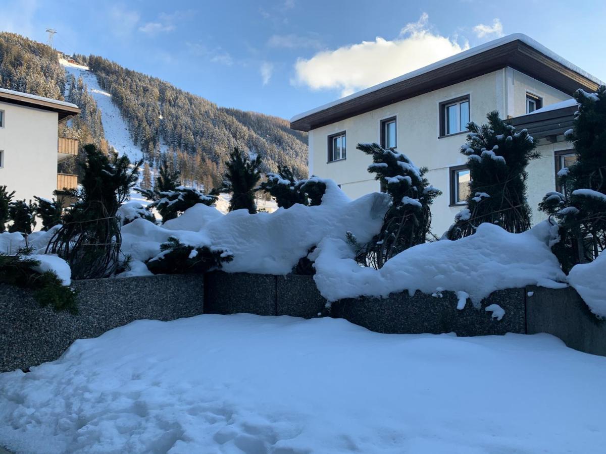 Quellenhof C01 Apartment Davos Bagian luar foto